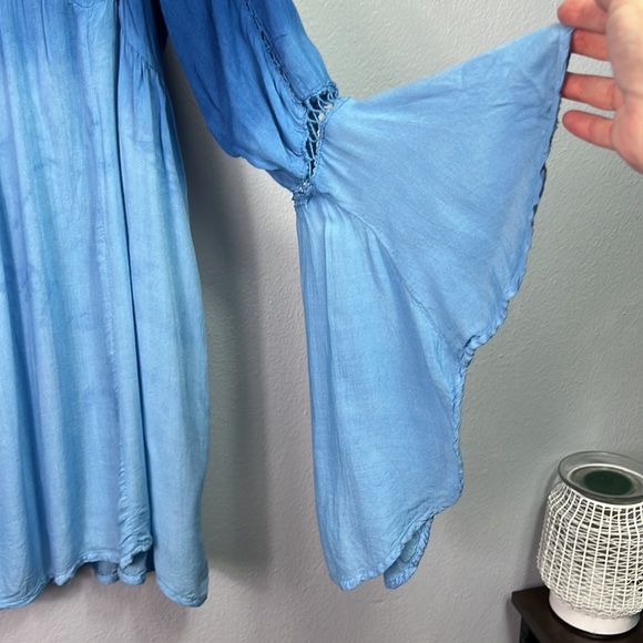 Swimsuits for All Blue Ombre Trumpet Sleeve Coverup 6/8 - Picture 4 of 13